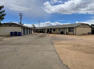 15515 Kiamichi Rd APT C, Apple Valley, CA 92307