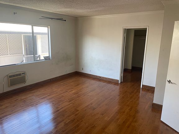 4th image of 5853 Virginia Ave APT 8