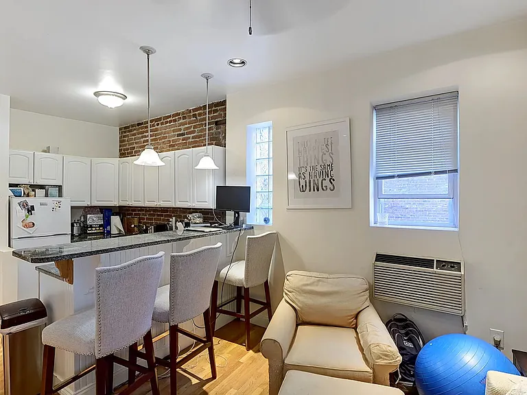 103 Prince St #16 — Photo 1