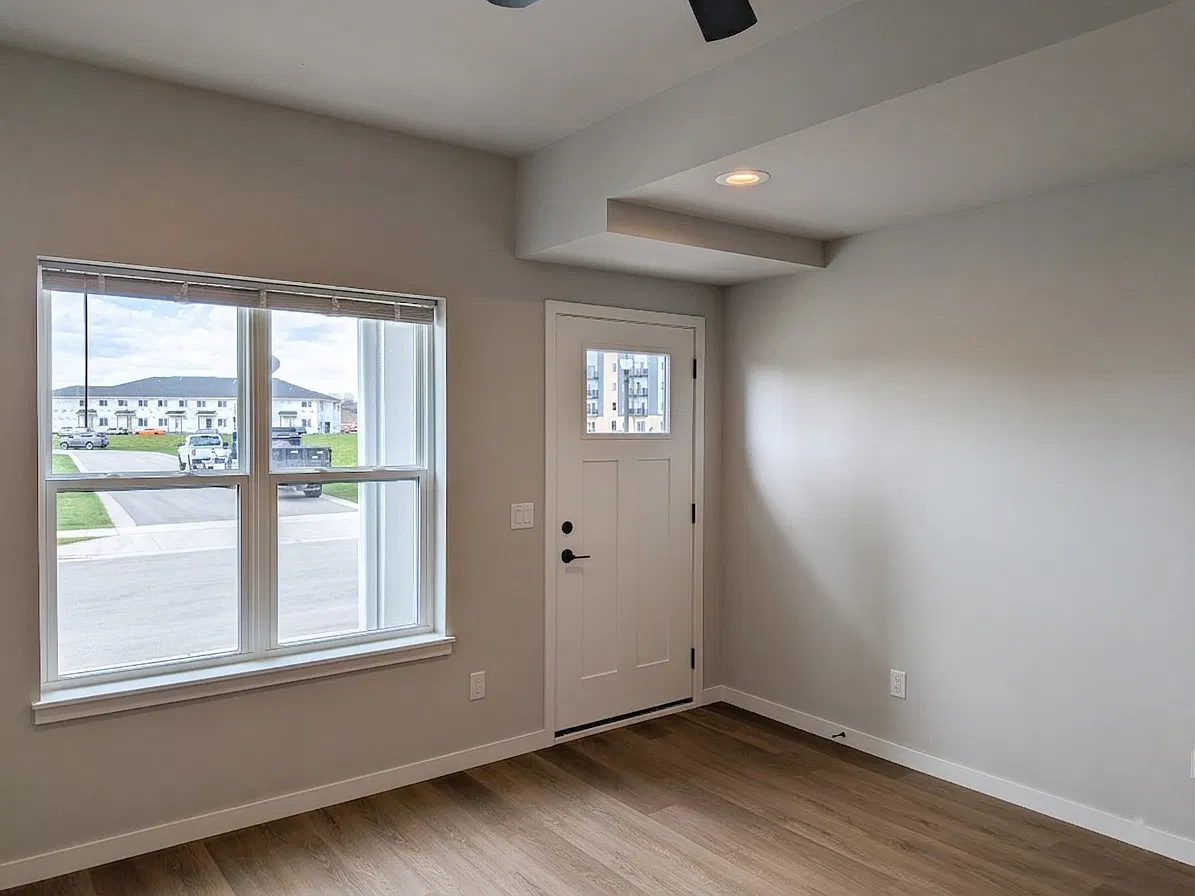 2920 Radicchio Dr — Photo 3