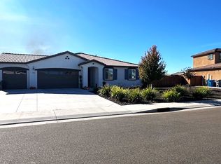 1615 Apricot Ct, Dixon, CA 95620