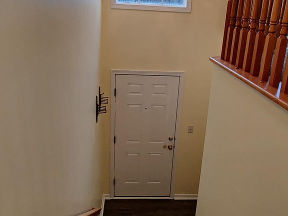 Entryway open foyer