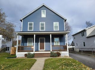 43 James St, Danbury, CT 06810