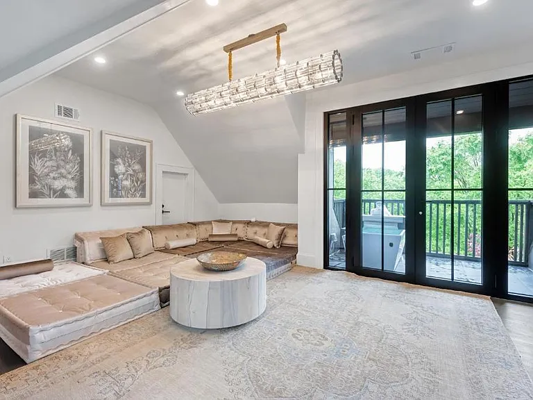 349 N Highland Ave NE #MH — Photo 52