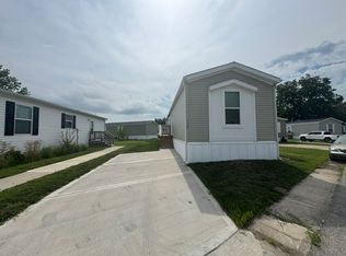 1199 E Santa Fe #117, Gardner, KS 66030