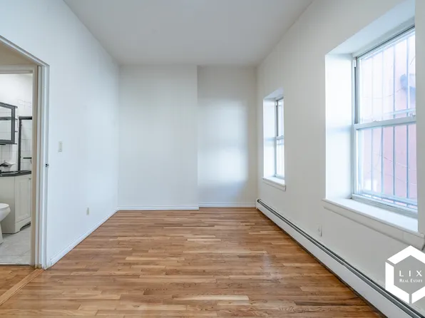 650 Classon Avenue image 1 of 14