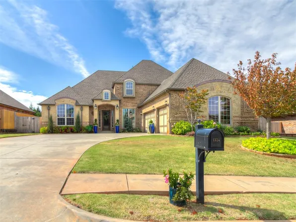 1324 Canyon Bridge Ln, Edmond, OK 73034