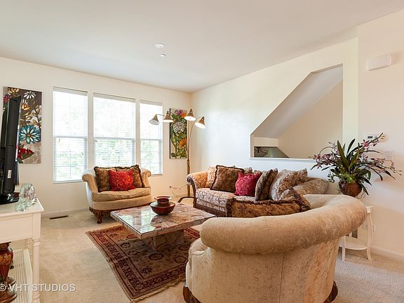2nd image of 4409 Sawgrass Blvd