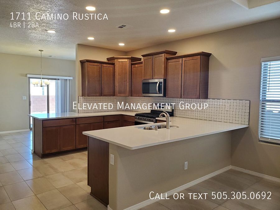 1st image of 1711 Camino Rustica SW