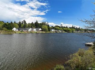 446 Lakewest Loop NE, Ocean Shores, WA 98569