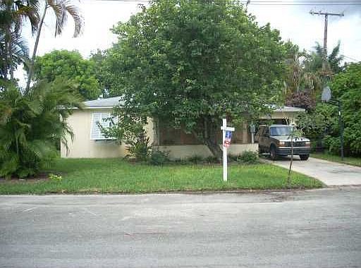 1st image of 1411 SW 6th Ave
