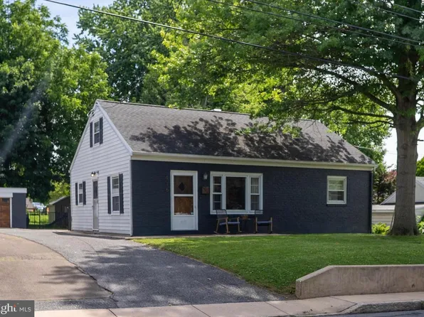 416 N Prince St, Millersville, PA 17551