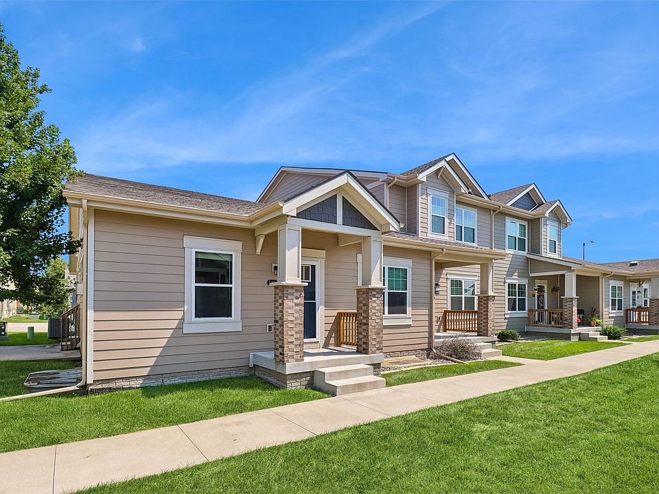 1st image of 1404 SW Campus Ln