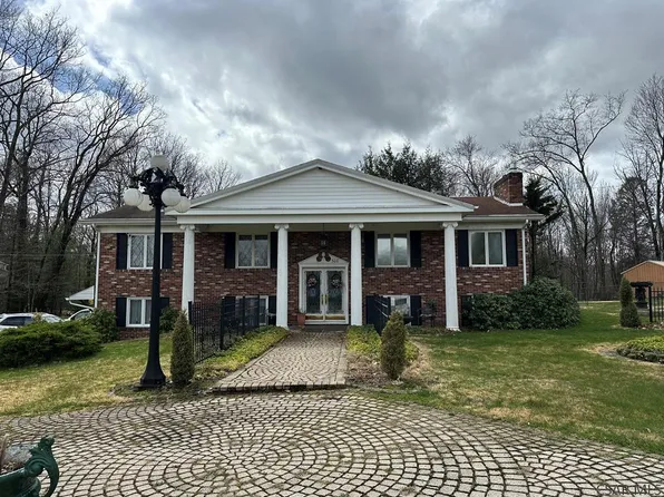 300 Linda St, Johnstown, PA 15905
