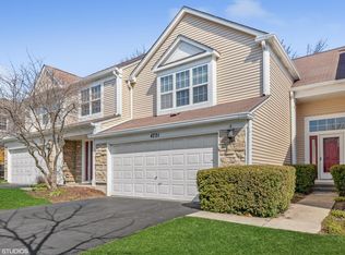 4721 Amber Cir, Hoffman Estates, IL 60192