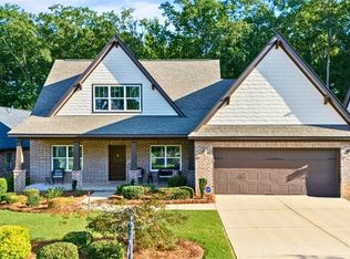 1749 Lois Ln, Auburn, AL 36830
