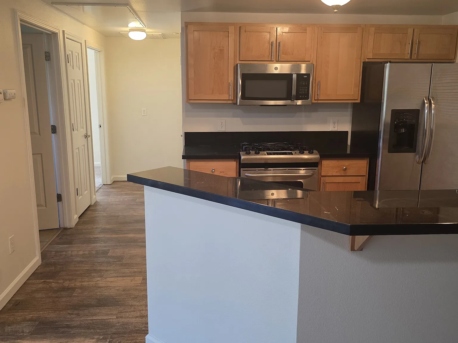 2 bed, 1112 sqft, $2,095 — Photo 1
