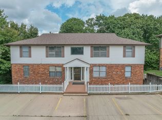 3816 Candlelight Dr #4, Jefferson City, MO 65109