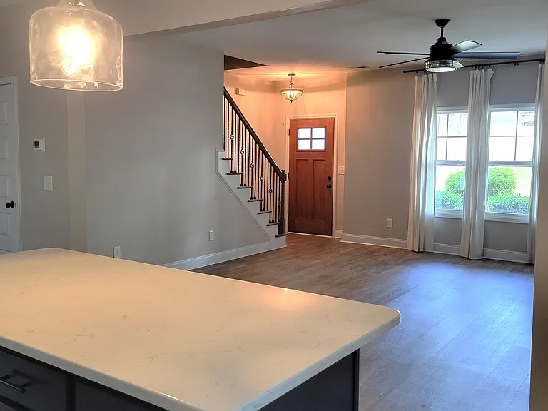 429 Gretchen Rd — Photo 9