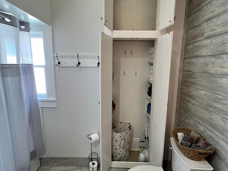 1220 Lafayette Ave — Photo 27