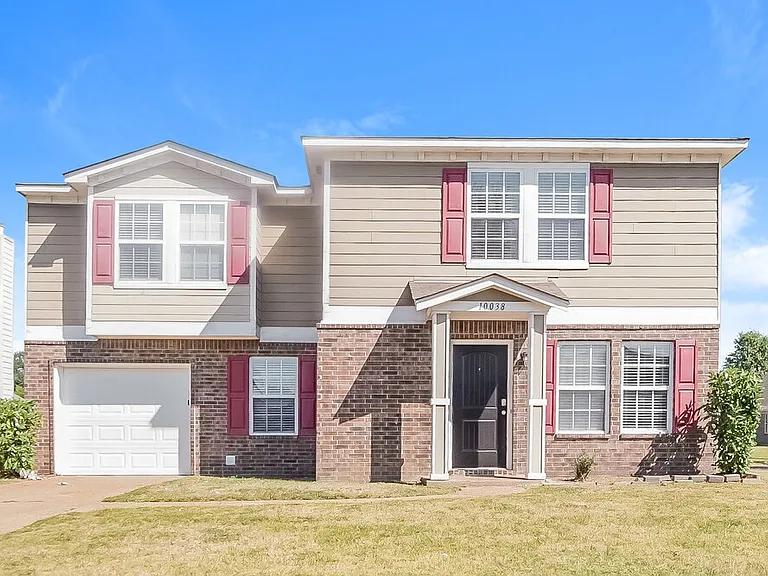 10038 Chariden Dr — Photo 1