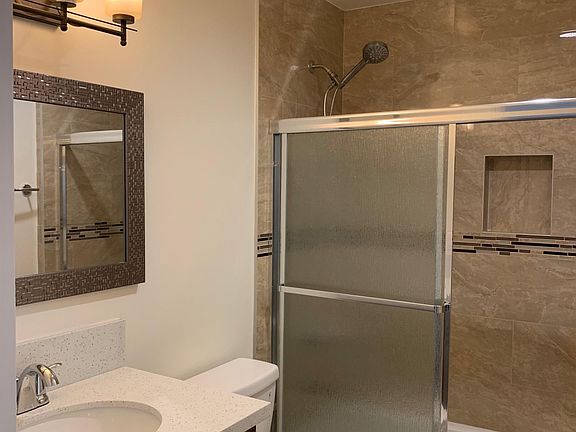 3rd image of 13276 Francisquito Ave