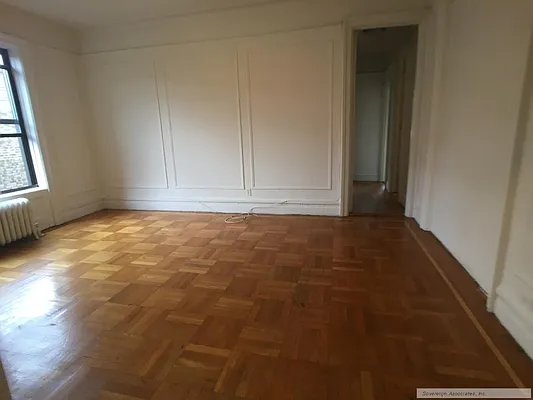 Rented by Sovereign Associates | media 11