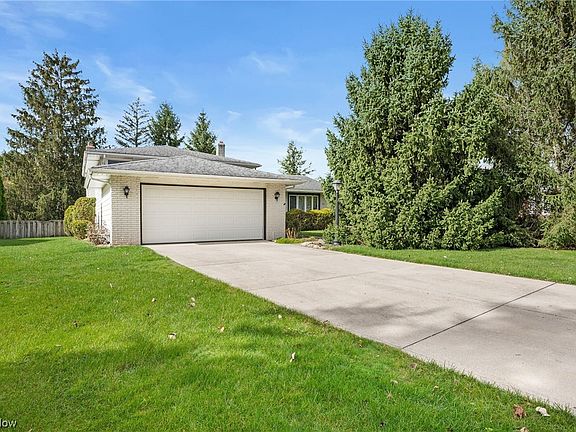 2nd image of 4114 Ashton Cir