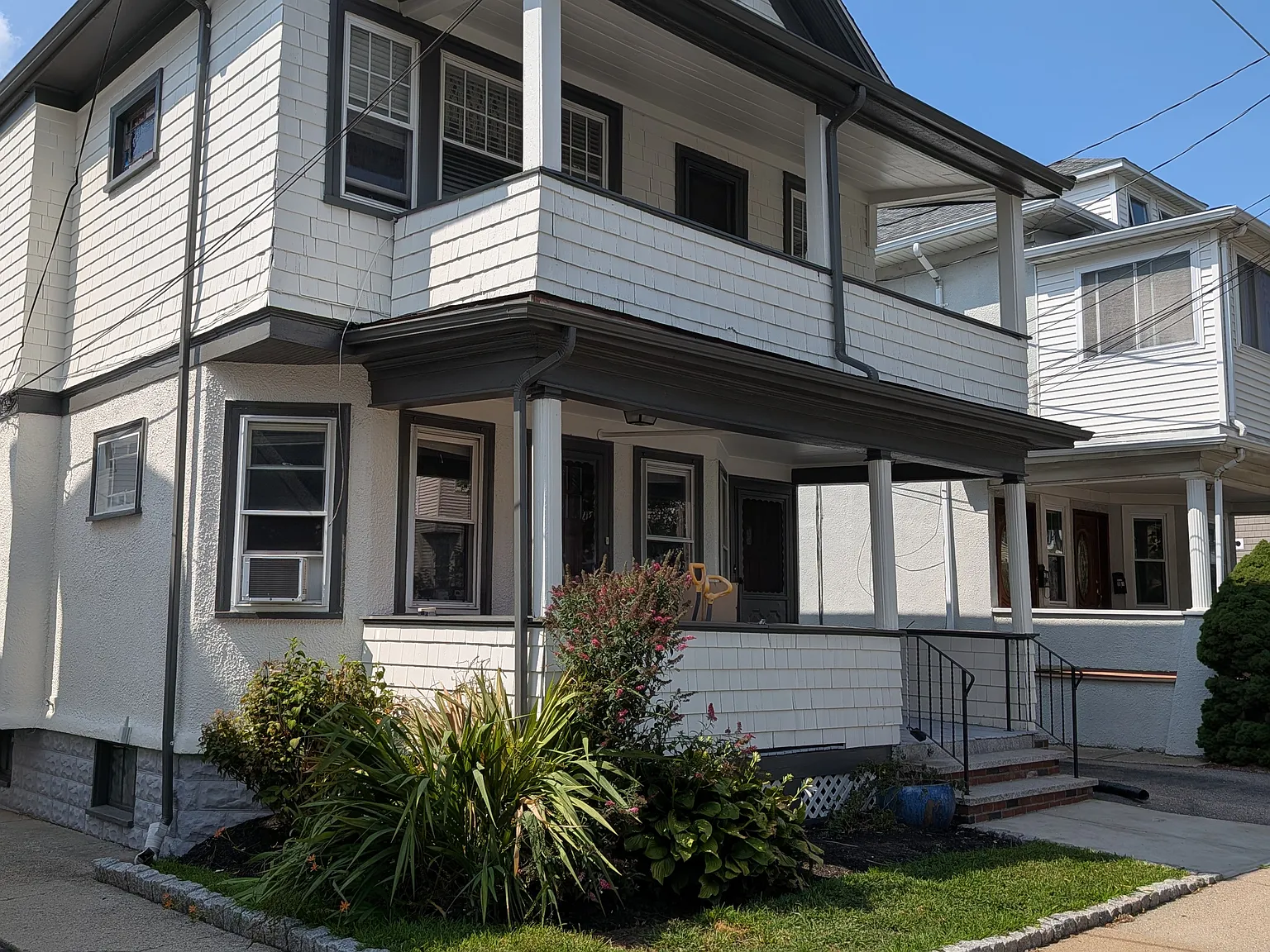 2 bed, 840 sqft, $3,095 — Photo 2