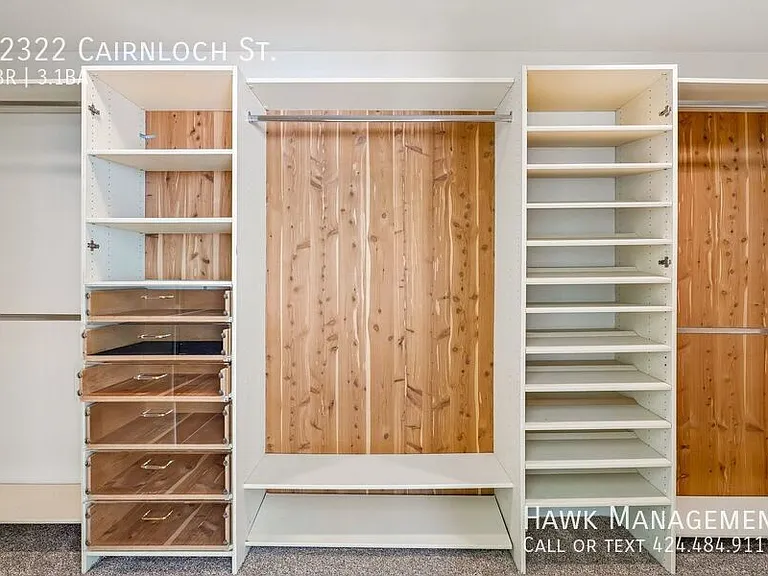 22322 Cairnloch St — Photo 44