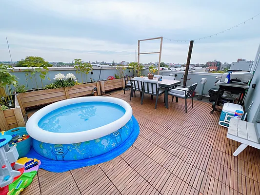 Rented by Keller Williams NYC | media 28