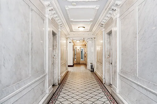 Rented by Compass | media 16