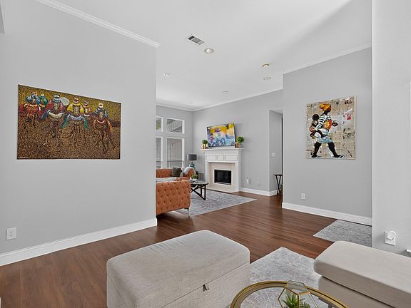 4th image of 7918 Ruskin Cir