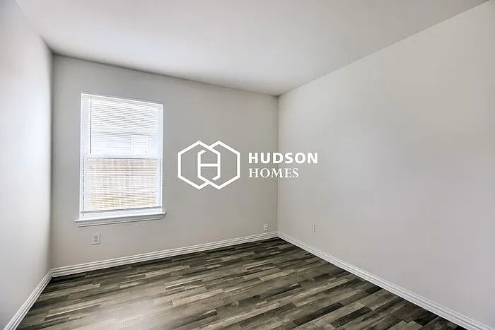 1509 Fairway Dr — Photo 7