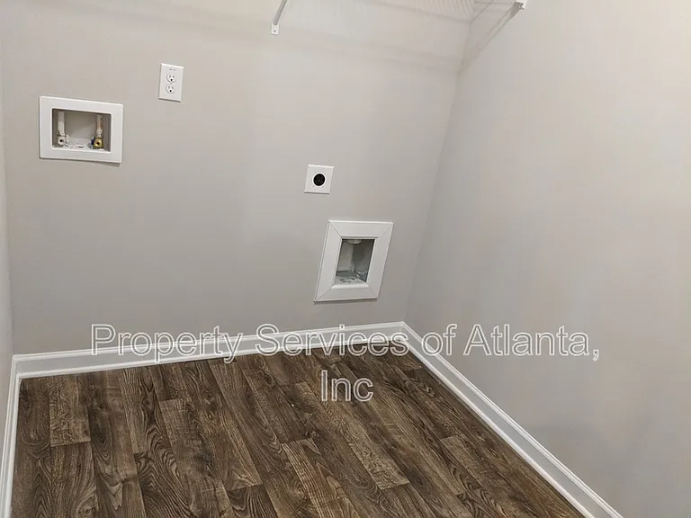 738 Galveston Way — Photo 18