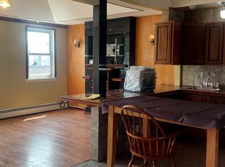 54-13 Andrews Ave #2A, Maspeth, NY 11378