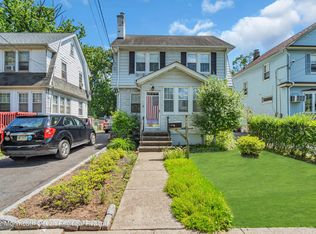335 3rd Ave, Roselle, NJ 07203