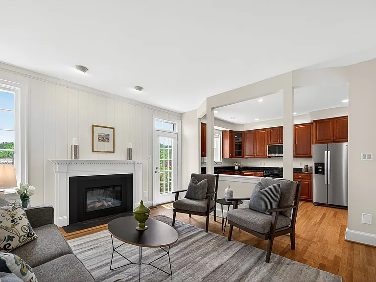 8016 Quarry Ridge Way — Photo 16