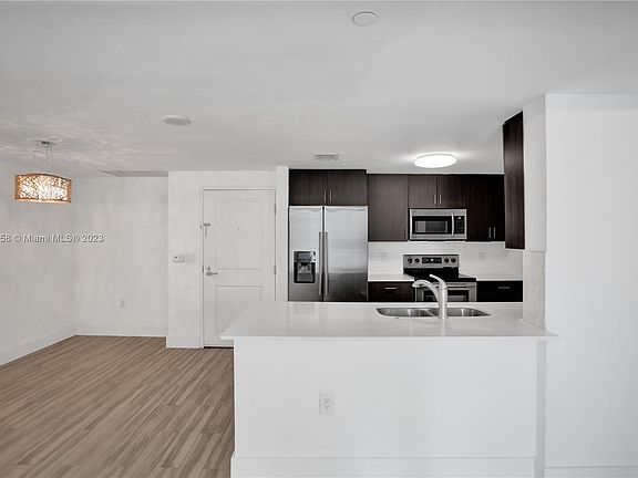 5th image of 1250 S Miami Ave APT 1204
