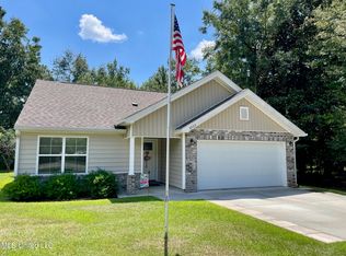 8522 Op La Ct, Diamondhead, MS 39525