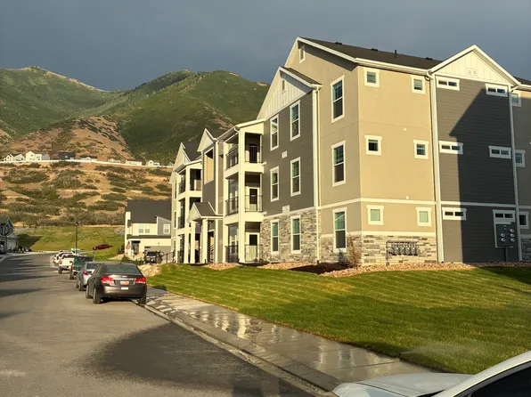 675 W 4500 S #P203, Mapleton, UT 84664