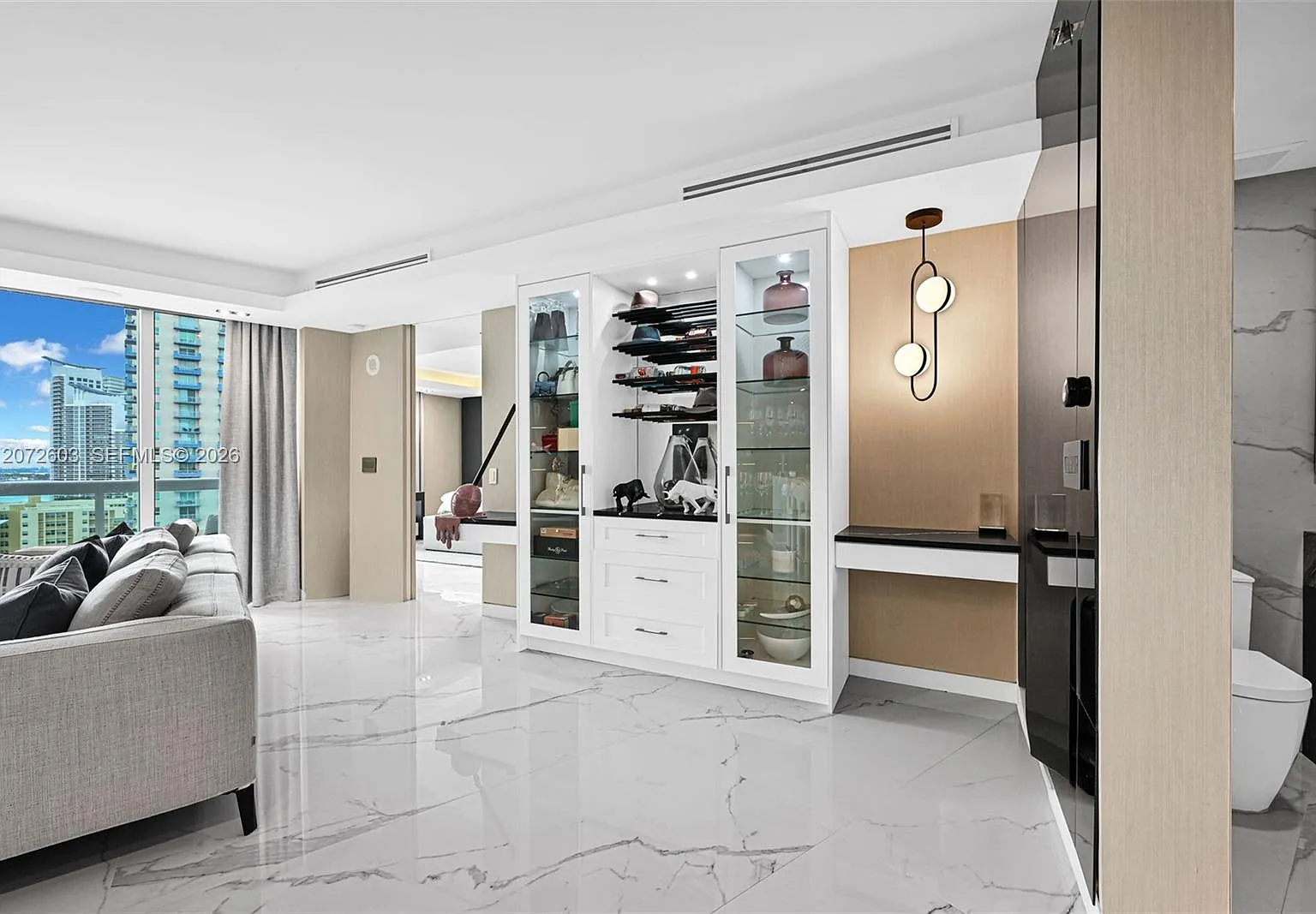 Murano At Portofino Condo — Photo 4