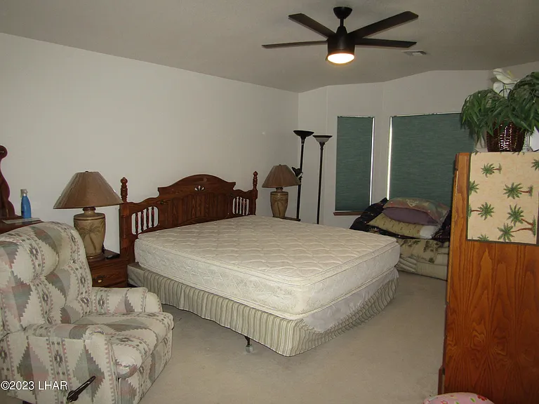3221 Star Dr — Photo 10