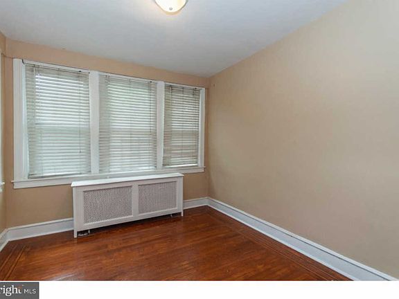 5th image of 6526 Cobbs Creek Pkwy
