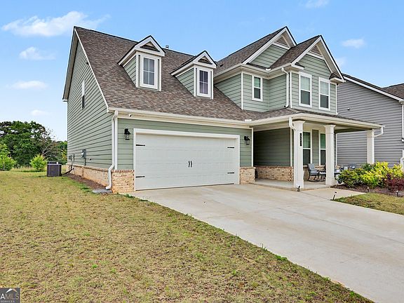 2nd image of 521 Teversham Dr