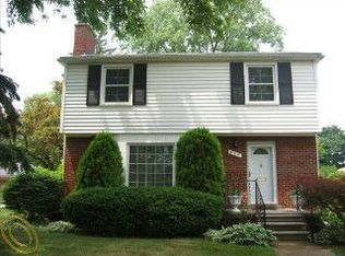 440 S Cranbrook Rd, Bloomfield Hills, MI 48301