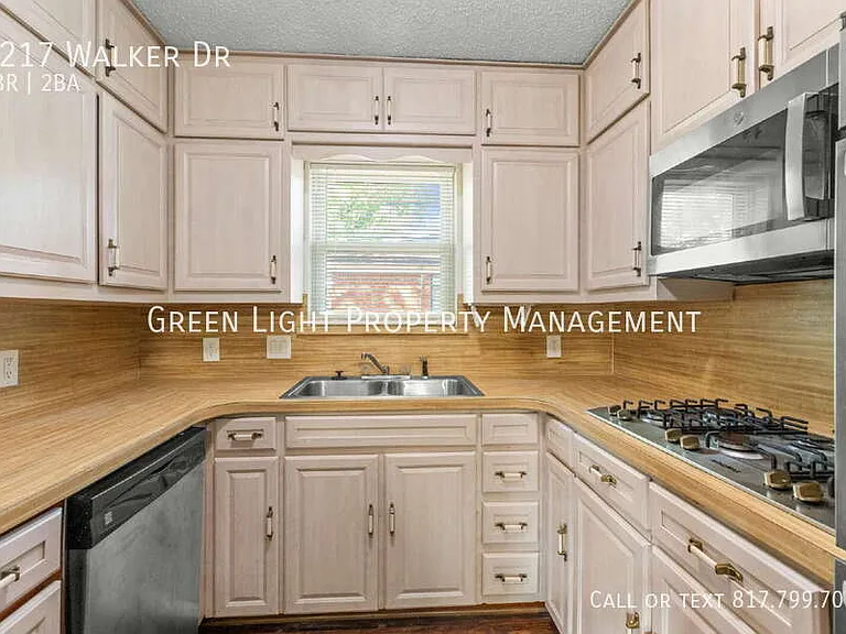1217 Walker Dr — Photo 11