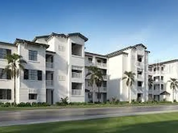 19116 SCALLOP LOOP #208, LAKEWOOD RANCH, FL 34211
