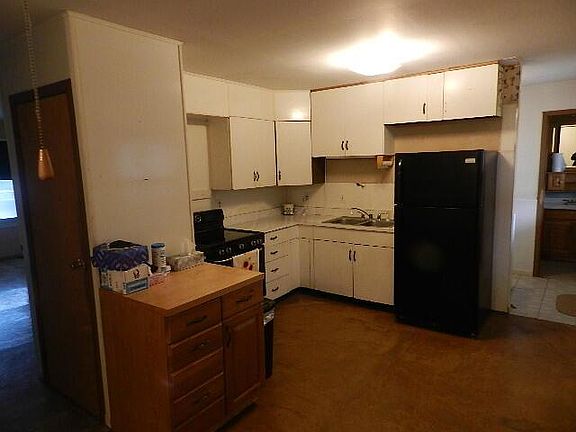 4th image of 4996 Sutherland Dr
