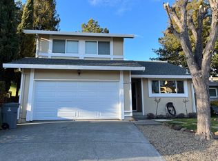 1375 Jasmine Cir, Rohnert Park, CA 94928